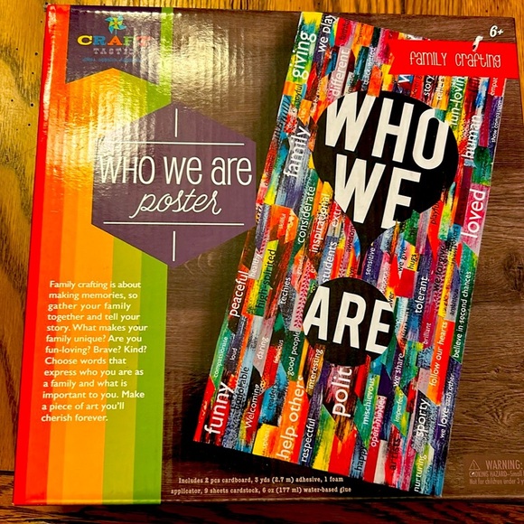 Poster Kit/2 - Picture 1 of 2